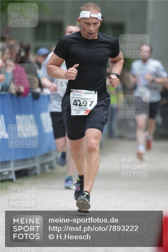17.05.2025 - Störlauf H.Heesch http://msf.ph/oto/7893222 17.05.2025 18:51:36 Ziel  meine-sportfotos.de