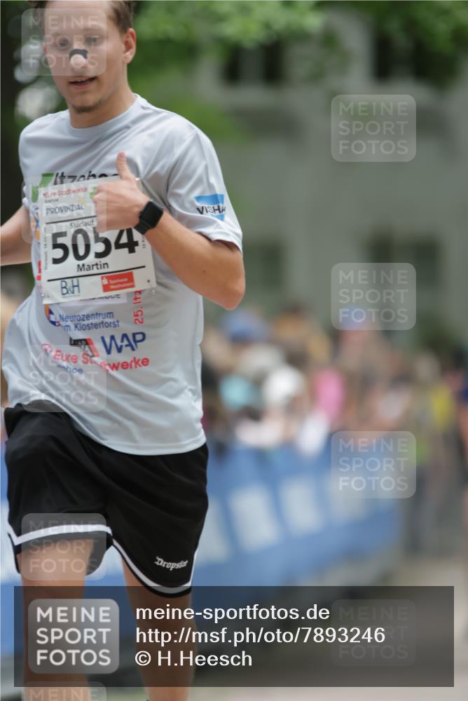 17.05.2025 - Störlauf H.Heesch http://msf.ph/oto/7893246 17.05.2025 18:51:45 Ziel  meine-sportfotos.de