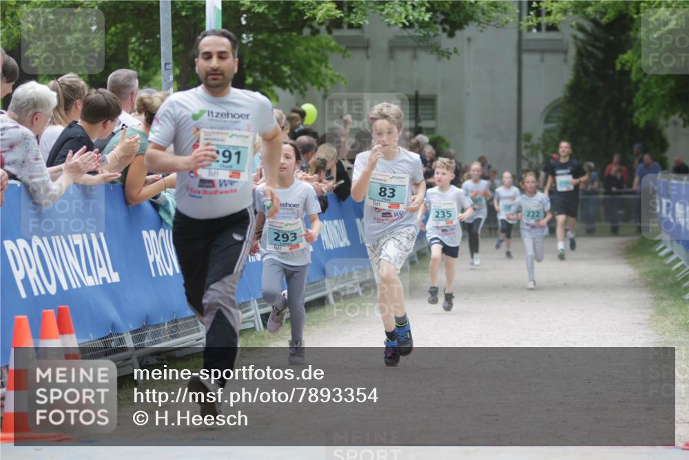 17.05.2025 - Störlauf H.Heesch http://msf.ph/oto/7893354 17.05.2025 13:42:04 Ziel 91, 293, 83, 235, 222 meine-sportfotos.de