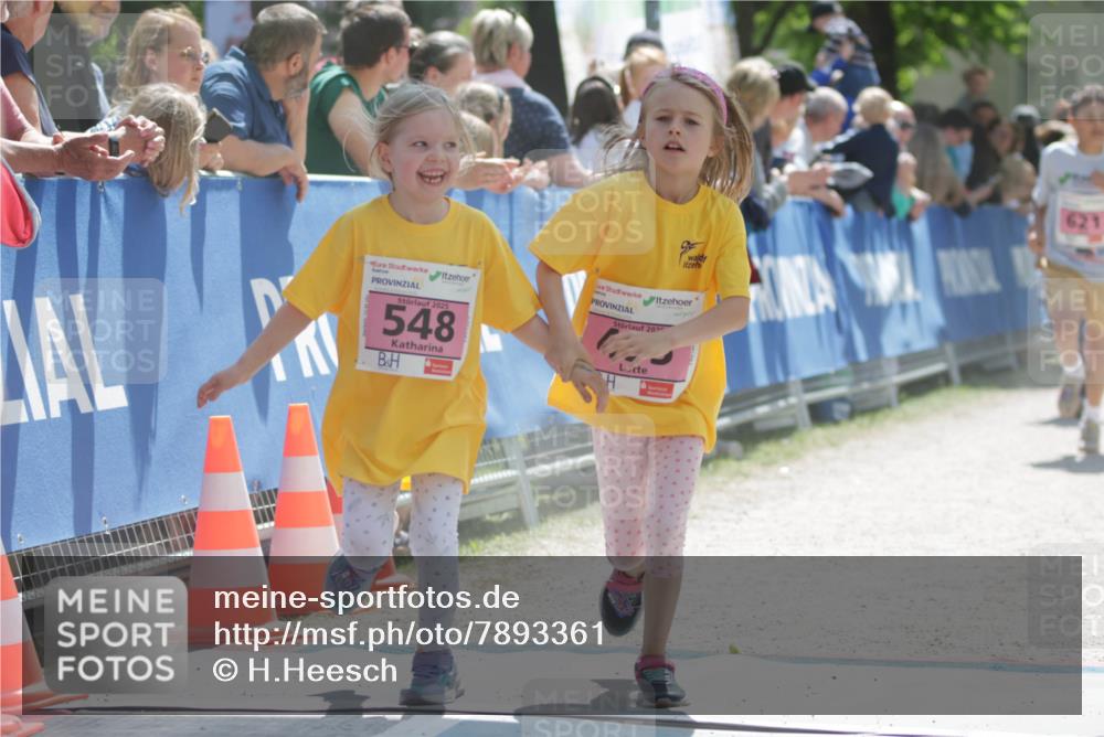 17.05.2025 - Störlauf H.Heesch http://msf.ph/oto/7893361 17.05.2025 14:02:26 Ziel 2025, 548, 20, 621 meine-sportfotos.de