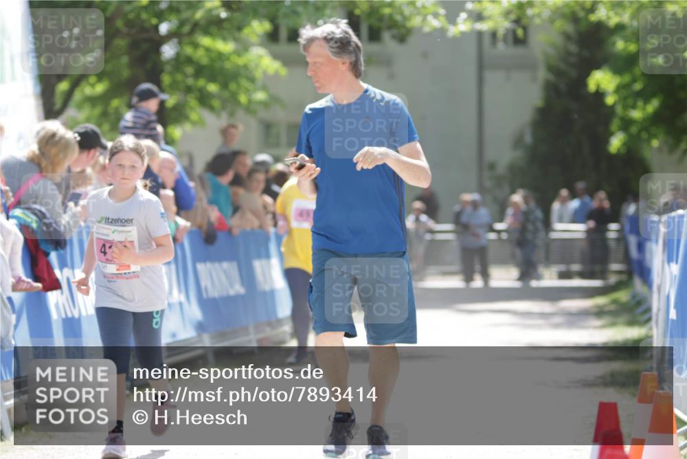 17.05.2025 - Störlauf H.Heesch http://msf.ph/oto/7893414 17.05.2025 14:02:41 Ziel 4 meine-sportfotos.de