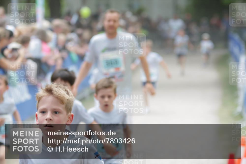 17.05.2025 - Störlauf H.Heesch http://msf.ph/oto/7893426 17.05.2025 13:42:20 Ziel 31413 meine-sportfotos.de