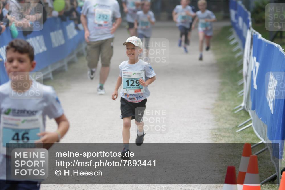 17.05.2025 - Störlauf H.Heesch http://msf.ph/oto/7893441 17.05.2025 13:42:27 Ziel 46, 252, 2025, 129 meine-sportfotos.de