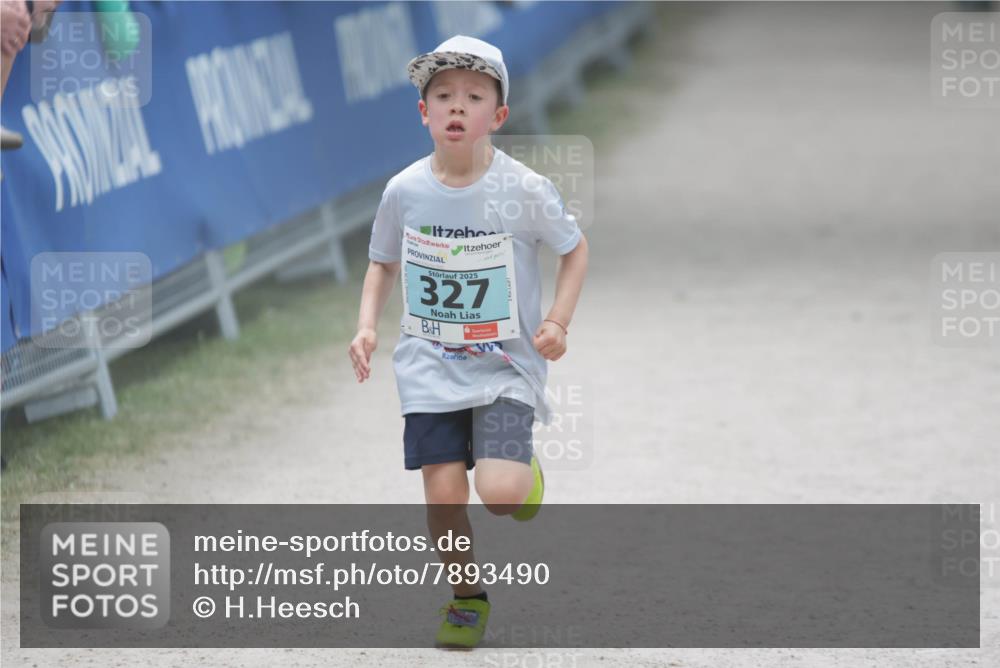 17.05.2025 - Störlauf H.Heesch http://msf.ph/oto/7893490 17.05.2025 13:42:39 Ziel 2025, 327 meine-sportfotos.de