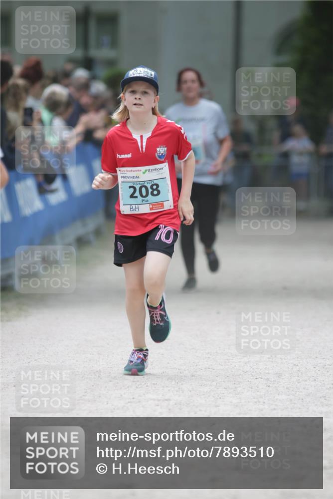 17.05.2025 - Störlauf H.Heesch http://msf.ph/oto/7893510 17.05.2025 13:42:47 Ziel 2025, 208, 10 meine-sportfotos.de