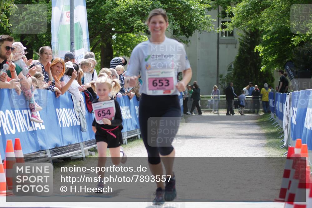 17.05.2025 - Störlauf H.Heesch http://msf.ph/oto/7893557 17.05.2025 14:05:00 Ziel 654, 653 meine-sportfotos.de