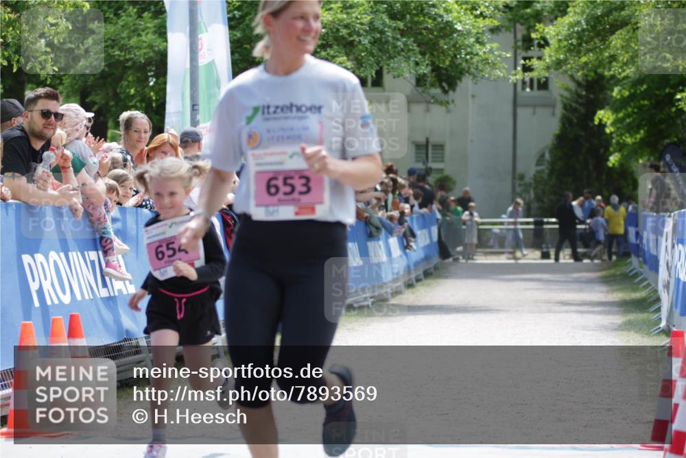 17.05.2025 - Störlauf H.Heesch http://msf.ph/oto/7893569 17.05.2025 14:05:01 Ziel 654, 653 meine-sportfotos.de