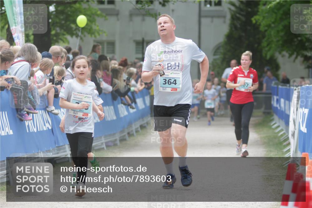 17.05.2025 - Störlauf H.Heesch http://msf.ph/oto/7893603 17.05.2025 13:43:12 Ziel 364 meine-sportfotos.de