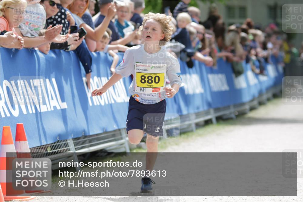17.05.2025 - Störlauf H.Heesch http://msf.ph/oto/7893613 17.05.2025 14:08:38 Ziel 2025, 880 meine-sportfotos.de