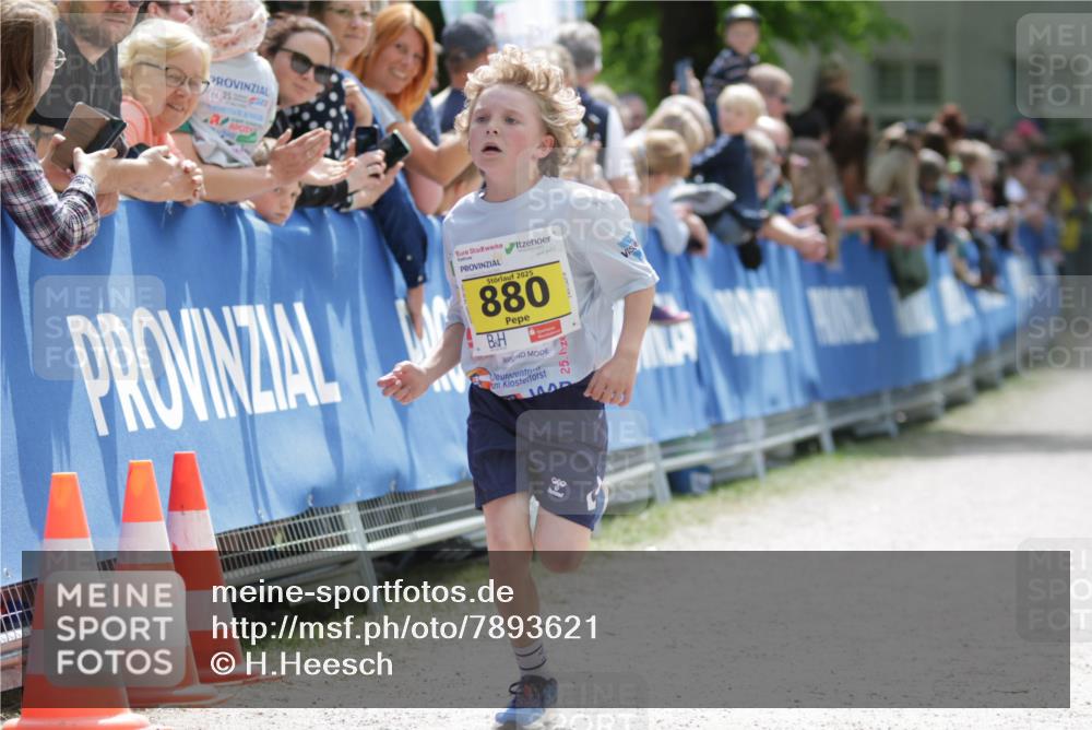 17.05.2025 - Störlauf H.Heesch http://msf.ph/oto/7893621 17.05.2025 14:08:38 Ziel 25, 2025, 880, 2 meine-sportfotos.de
