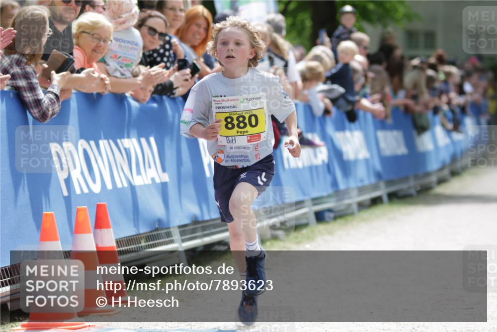 17.05.2025 - Störlauf H.Heesch http://msf.ph/oto/7893623 17.05.2025 14:08:38 Ziel 2025, 880, 5, 2 meine-sportfotos.de