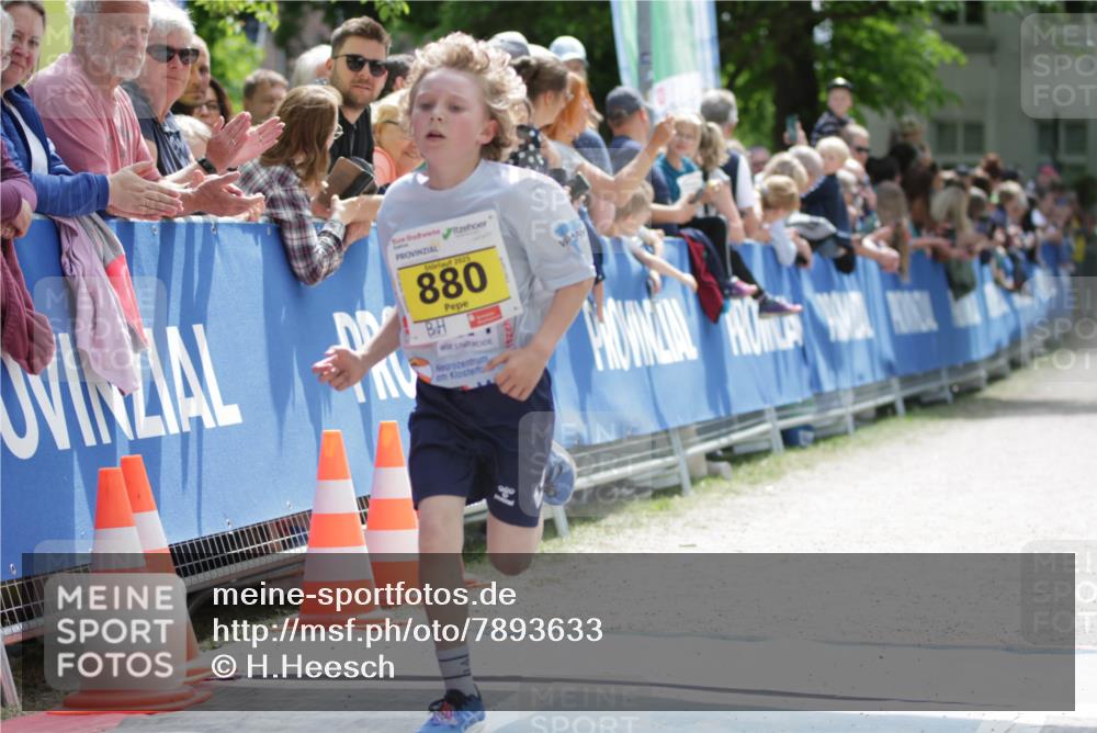 17.05.2025 - Störlauf H.Heesch http://msf.ph/oto/7893633 17.05.2025 14:08:39 Ziel 2025, 880 meine-sportfotos.de