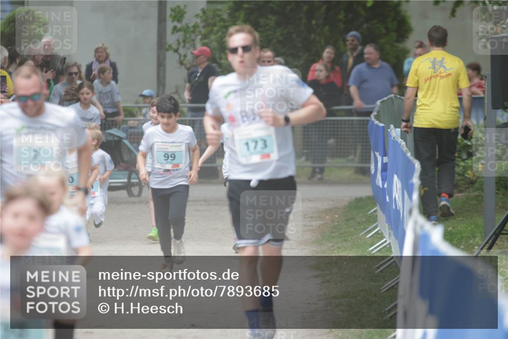 17.05.2025 - Störlauf H.Heesch http://msf.ph/oto/7893685 17.05.2025 13:43:43 Ziel 99, 173 meine-sportfotos.de