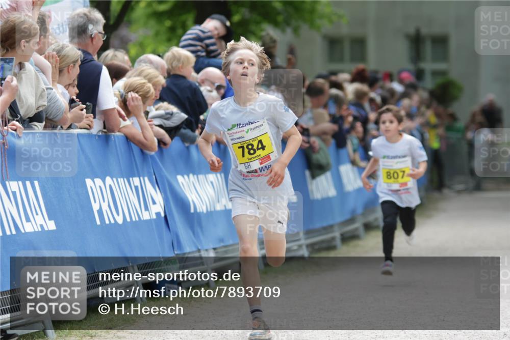 17.05.2025 - Störlauf H.Heesch http://msf.ph/oto/7893709 17.05.2025 14:09:51 Ziel 2025, 784, 8074 meine-sportfotos.de