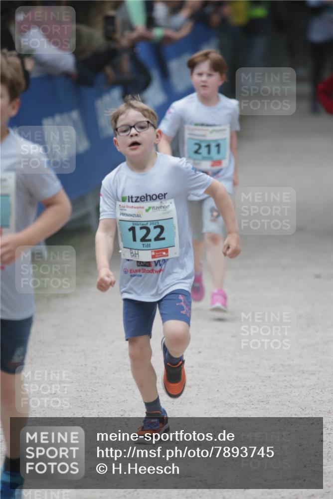 17.05.2025 - Störlauf H.Heesch http://msf.ph/oto/7893745 17.05.2025 13:44:00 Ziel 2025, 122, 211 meine-sportfotos.de