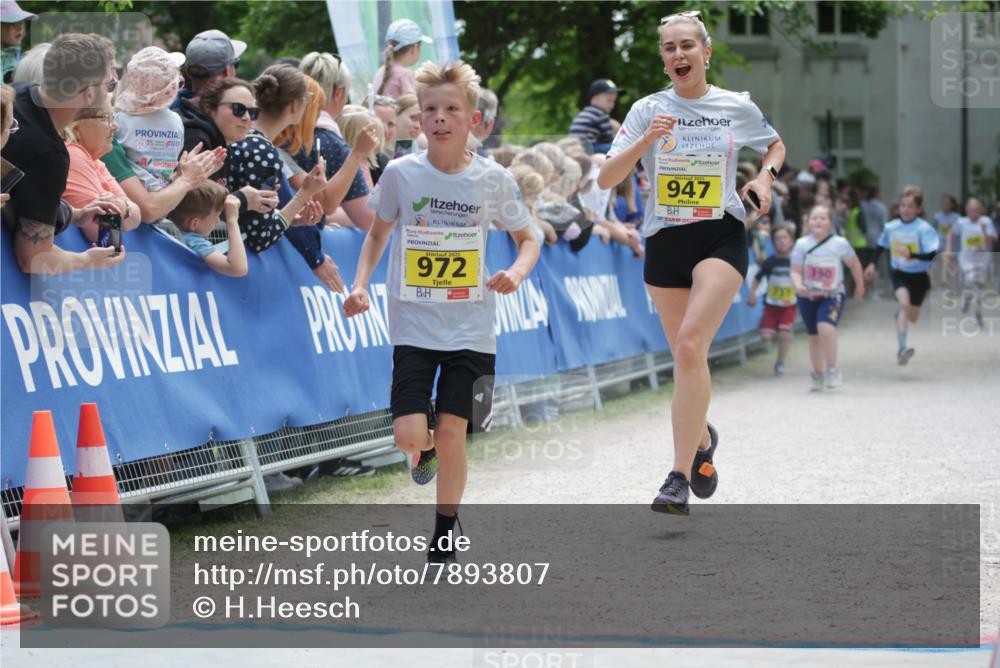 17.05.2025 - Störlauf H.Heesch http://msf.ph/oto/7893807 17.05.2025 14:10:35 Ziel 25, 0, 972, 947, 737, 390 meine-sportfotos.de