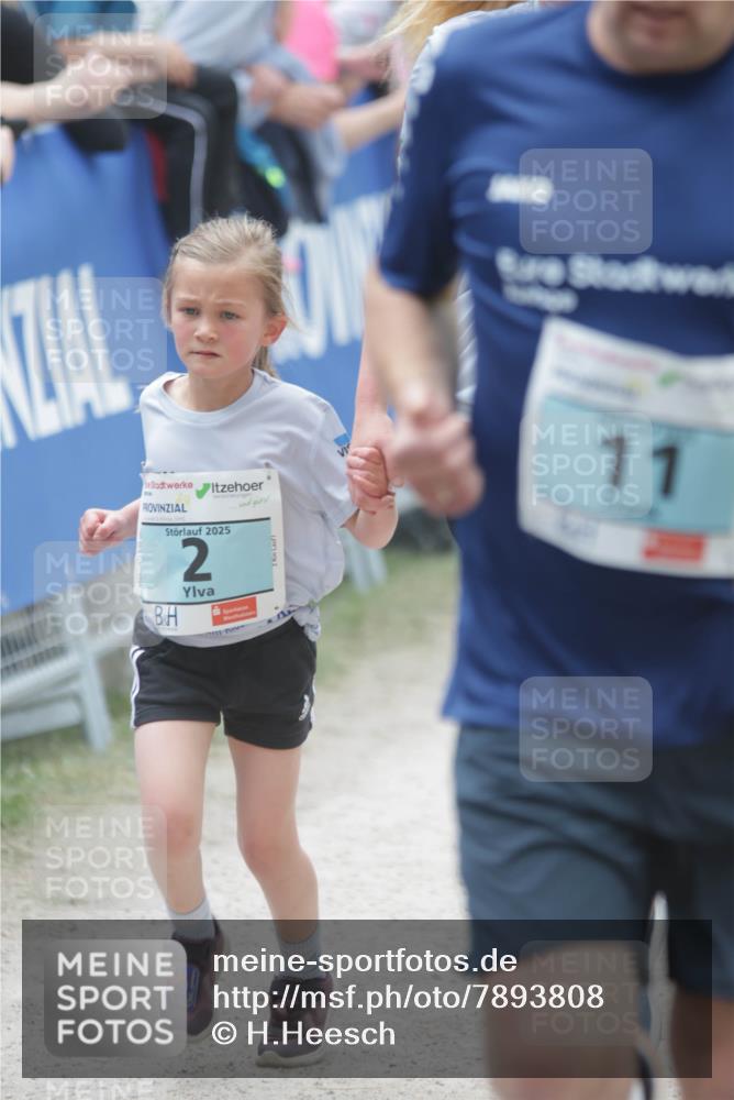 17.05.2025 - Störlauf H.Heesch http://msf.ph/oto/7893808 17.05.2025 13:44:25 Ziel 2025, 2, 11 meine-sportfotos.de