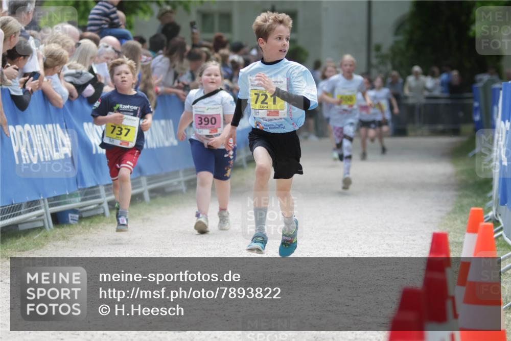 17.05.2025 - Störlauf H.Heesch http://msf.ph/oto/7893822 17.05.2025 14:10:38 Ziel 390, 721, 737 meine-sportfotos.de