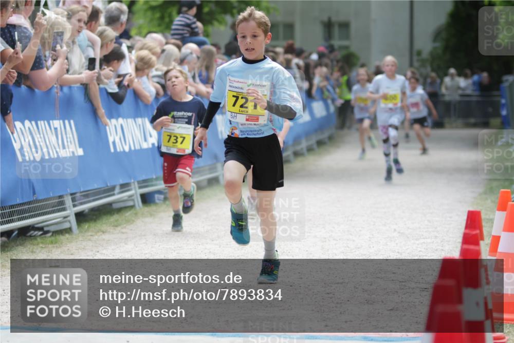 17.05.2025 - Störlauf H.Heesch http://msf.ph/oto/7893834 17.05.2025 14:10:38 Ziel 721, 737 meine-sportfotos.de