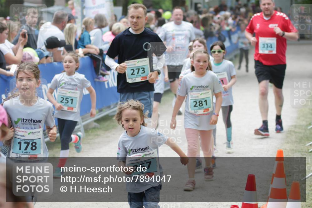 17.05.2025 - Störlauf H.Heesch http://msf.ph/oto/7894047 17.05.2025 13:45:37 Ziel 2025, 178, 273, 251, 2025, 257, 281, 334 meine-sportfotos.de
