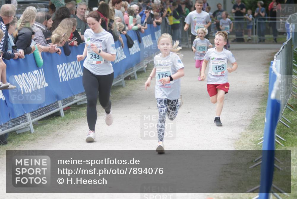 17.05.2025 - Störlauf H.Heesch http://msf.ph/oto/7894076 17.05.2025 13:45:44 Ziel 243, 176, 214, 155 meine-sportfotos.de