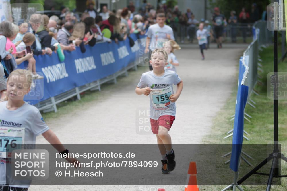 17.05.2025 - Störlauf H.Heesch http://msf.ph/oto/7894099 17.05.2025 13:45:47 Ziel 2025, 176, 2025, 155 meine-sportfotos.de