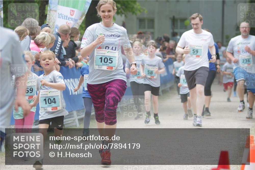 17.05.2025 - Störlauf H.Heesch http://msf.ph/oto/7894179 17.05.2025 13:46:13 Ziel 69, 104, 2025, 105, 58, 59, 79, 236 meine-sportfotos.de