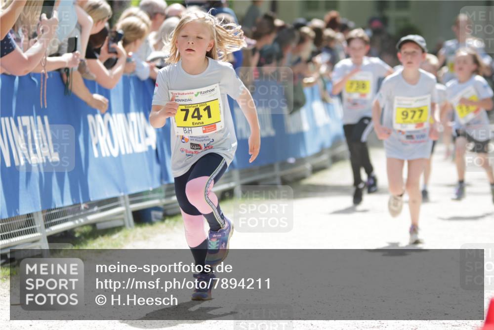 17.05.2025 - Störlauf H.Heesch http://msf.ph/oto/7894211 17.05.2025 14:12:24 Ziel 2025, 741, 730, 977 meine-sportfotos.de