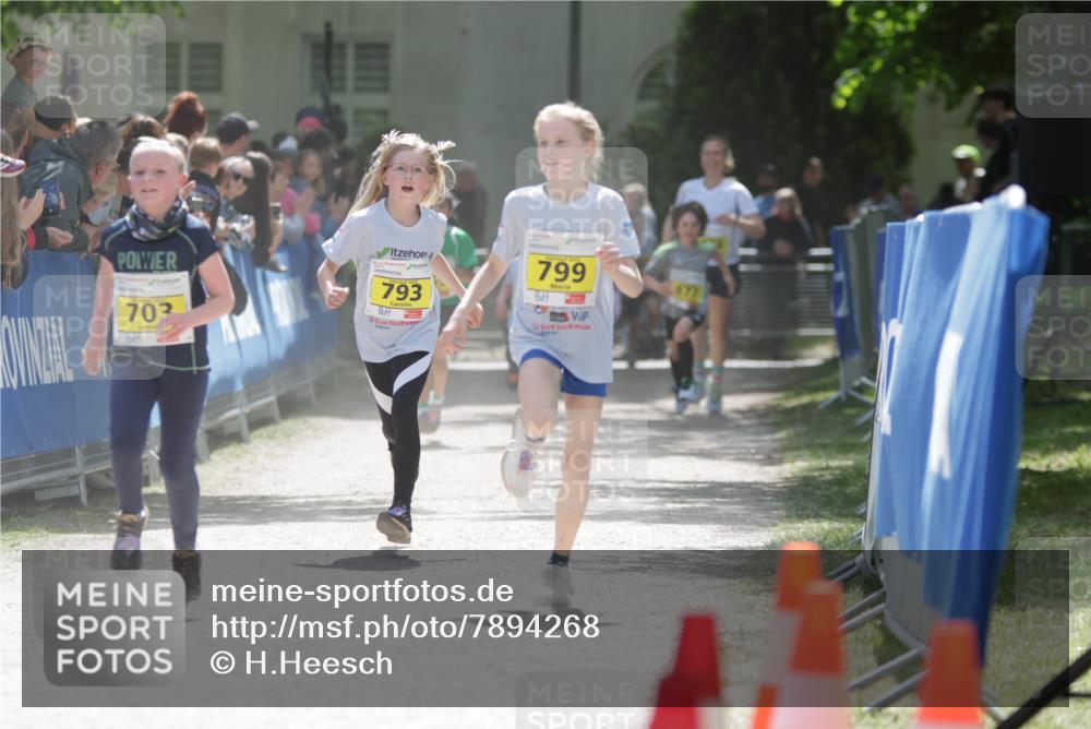 17.05.2025 - Störlauf H.Heesch http://msf.ph/oto/7894268 17.05.2025 14:12:32 Ziel 703, 793, 799 meine-sportfotos.de