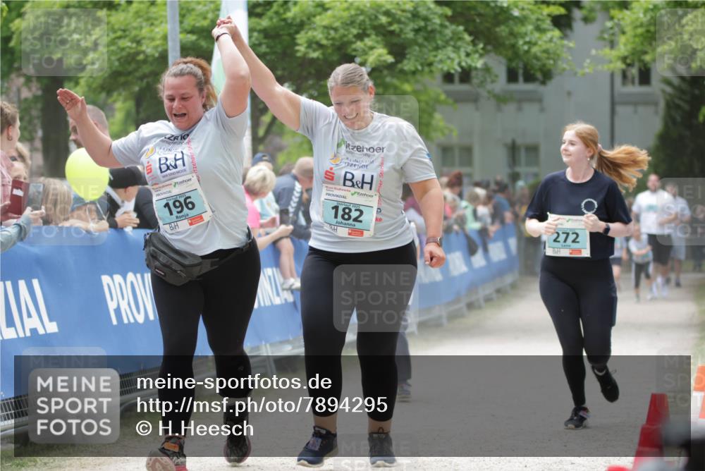 17.05.2025 - Störlauf H.Heesch http://msf.ph/oto/7894295 17.05.2025 13:46:47 Ziel 2025, 196, 182, 272 meine-sportfotos.de