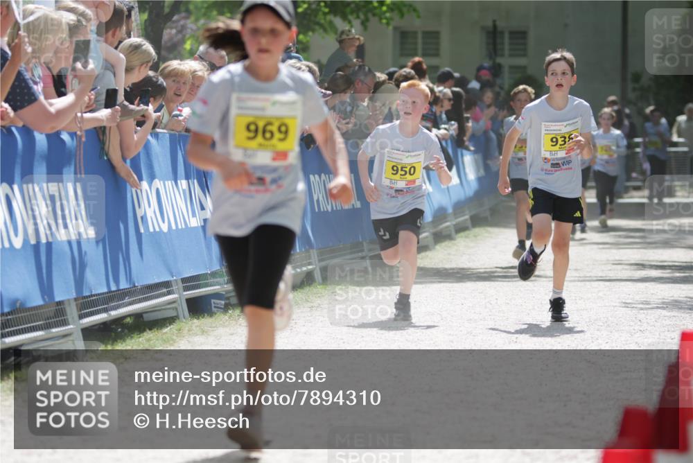 17.05.2025 - Störlauf H.Heesch http://msf.ph/oto/7894310 17.05.2025 14:12:42 Ziel 969, 950, 938, 2 meine-sportfotos.de