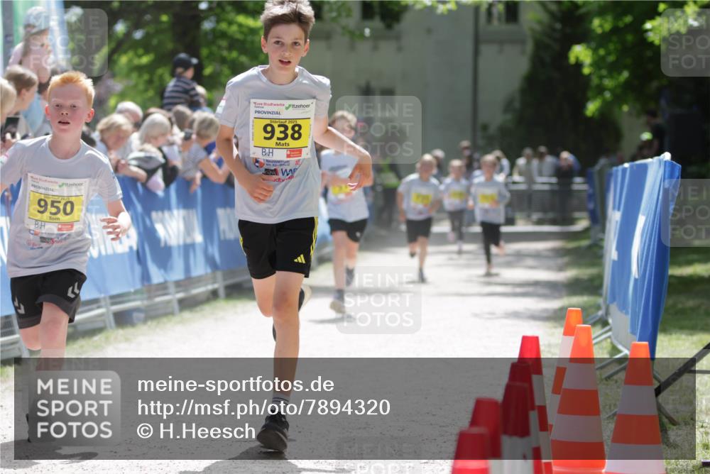 17.05.2025 - Störlauf H.Heesch http://msf.ph/oto/7894320 17.05.2025 14:12:44 Ziel 2025, 950, 2025, 938, 3 meine-sportfotos.de
