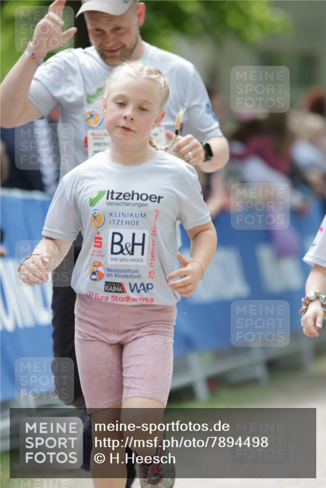 17.05.2025 - Störlauf H.Heesch http://msf.ph/oto/7894498 17.05.2025 13:47:46 Ziel 25 meine-sportfotos.de