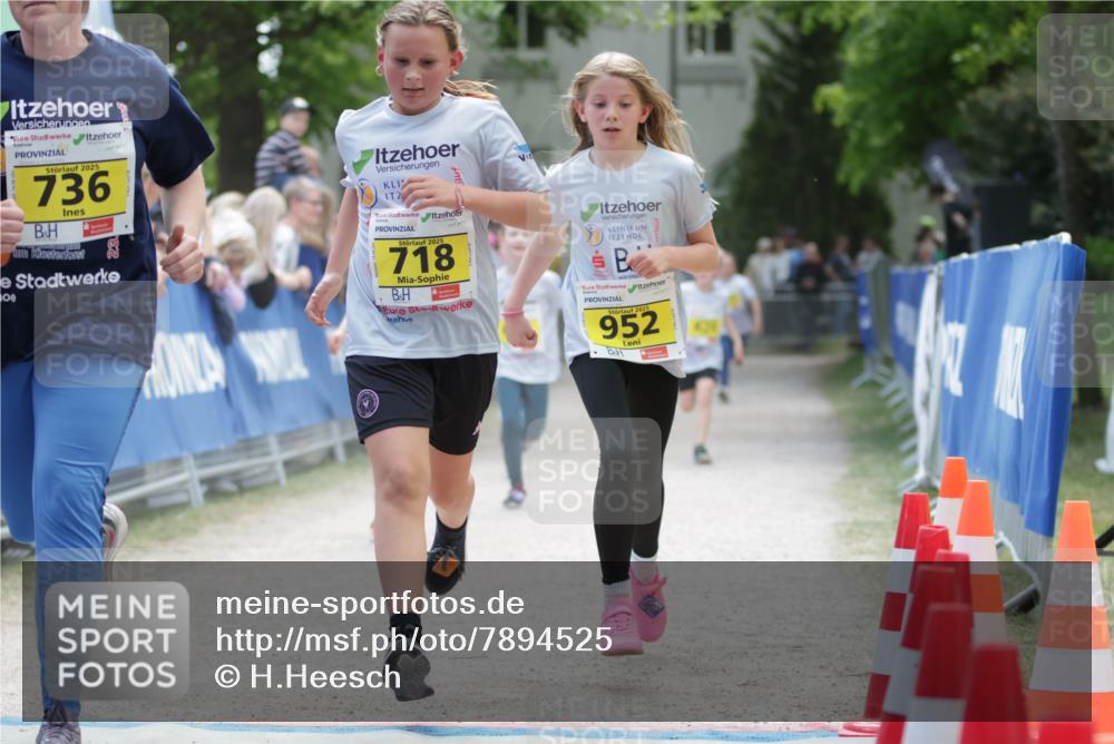 17.05.2025 - Störlauf H.Heesch http://msf.ph/oto/7894525 17.05.2025 14:14:06 Ziel 2025, 736, 2025, 718, 2025, 952 meine-sportfotos.de