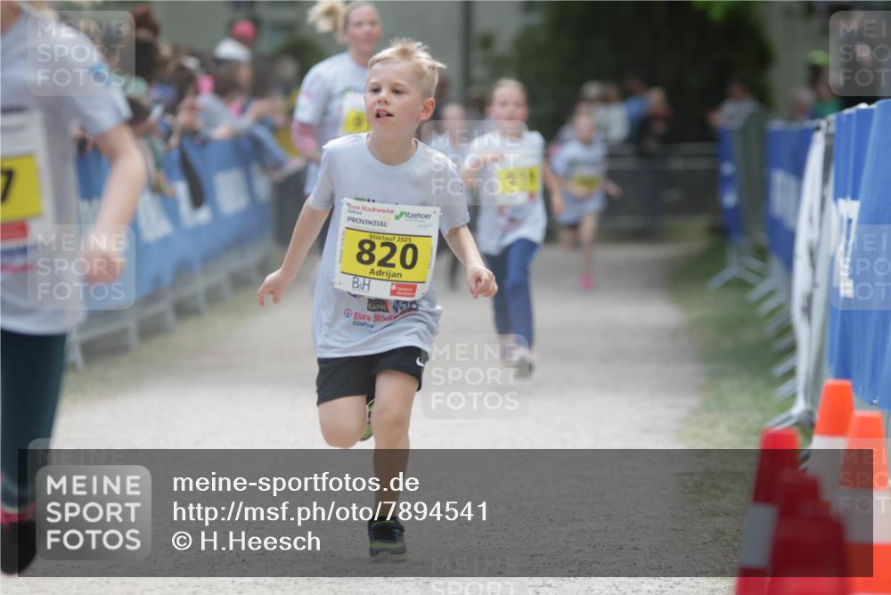 17.05.2025 - Störlauf H.Heesch http://msf.ph/oto/7894541 17.05.2025 14:14:08 Ziel 2025, 820 meine-sportfotos.de