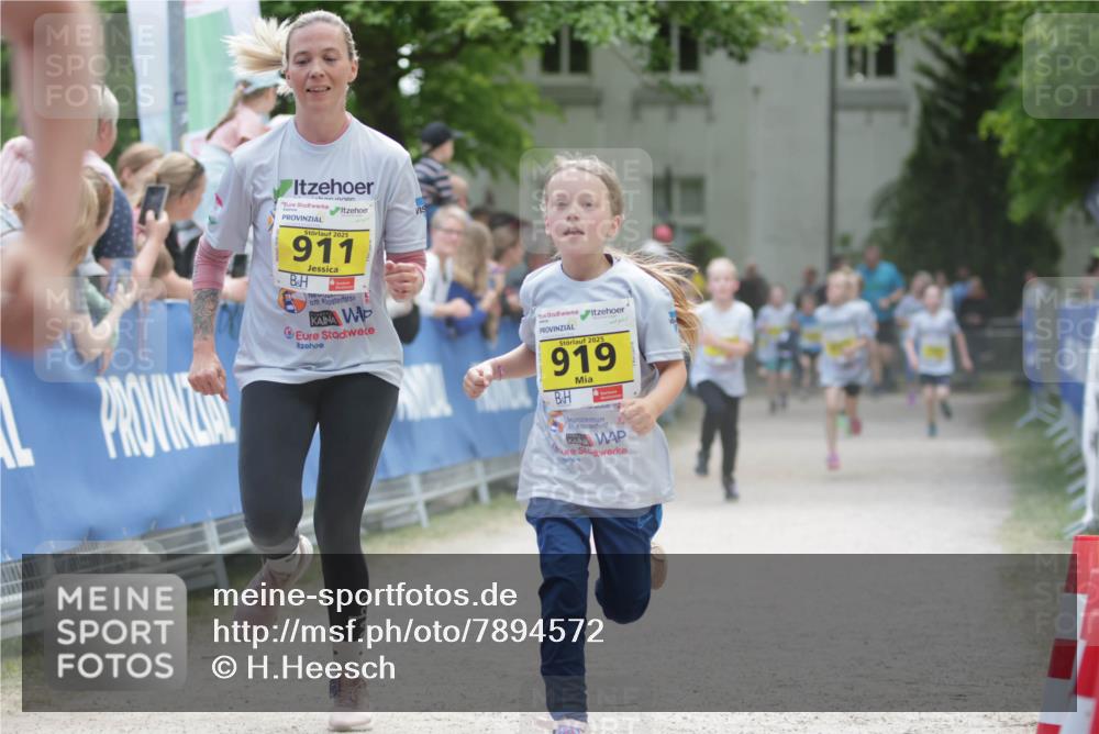 17.05.2025 - Störlauf H.Heesch http://msf.ph/oto/7894572 17.05.2025 14:14:12 Ziel 2025, 911, 2025, 919 meine-sportfotos.de
