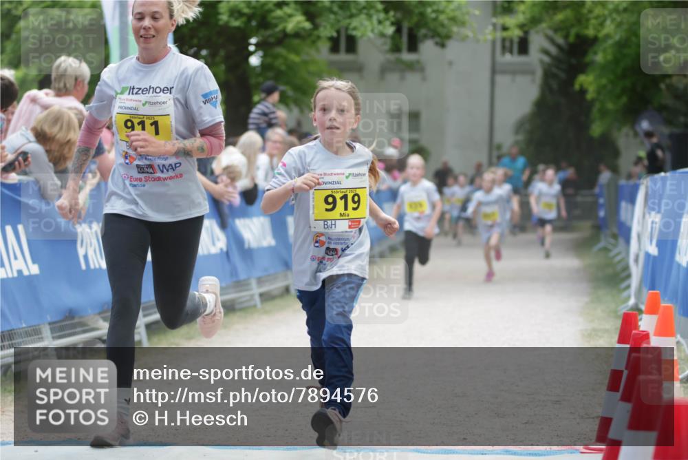 17.05.2025 - Störlauf H.Heesch http://msf.ph/oto/7894576 17.05.2025 14:14:12 Ziel 2025, 911, 2025, 919 meine-sportfotos.de