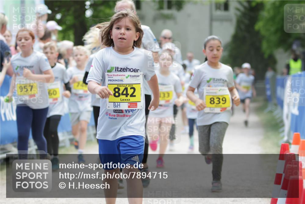 17.05.2025 - Störlauf H.Heesch http://msf.ph/oto/7894715 17.05.2025 14:14:35 Ziel 957, 60, 2025, 842, 133, 839 meine-sportfotos.de