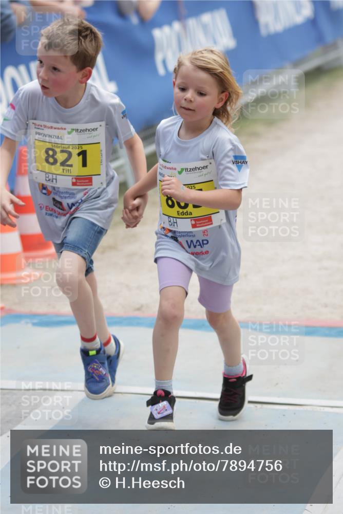 17.05.2025 - Störlauf H.Heesch http://msf.ph/oto/7894756 17.05.2025 14:14:47 Ziel 2025, 821, 25, 5, 2 meine-sportfotos.de