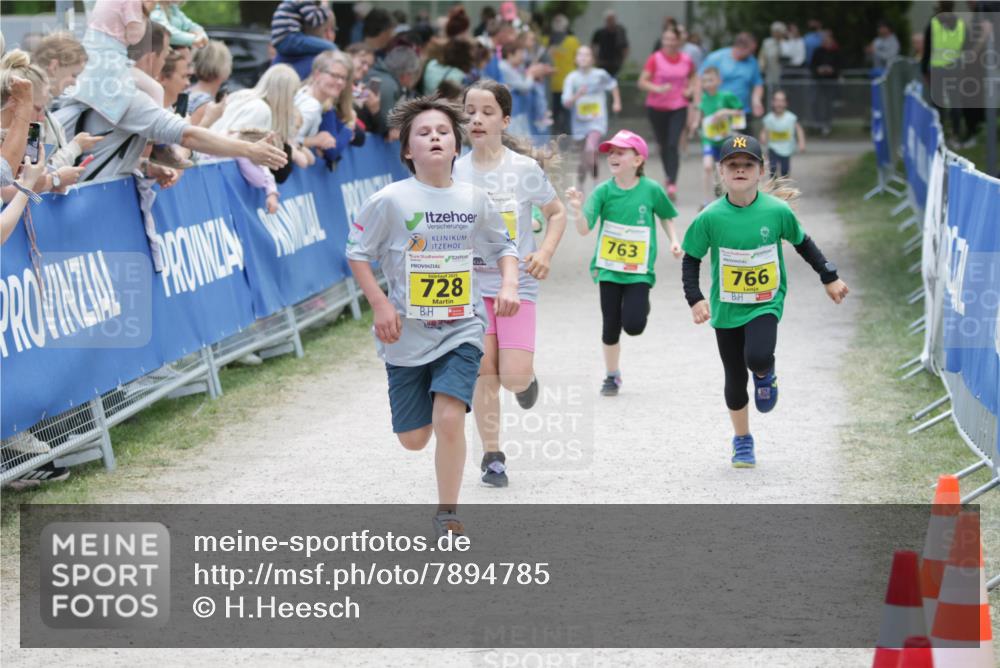 17.05.2025 - Störlauf H.Heesch http://msf.ph/oto/7894785 17.05.2025 14:15:02 Ziel 728, 763, 766 meine-sportfotos.de