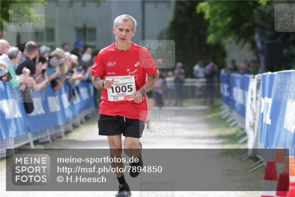 17.05.2025 - Störlauf H.Heesch http://msf.ph/oto/7894850 17.05.2025 13:55:01 Ziel 2025, 1005 meine-sportfotos.de