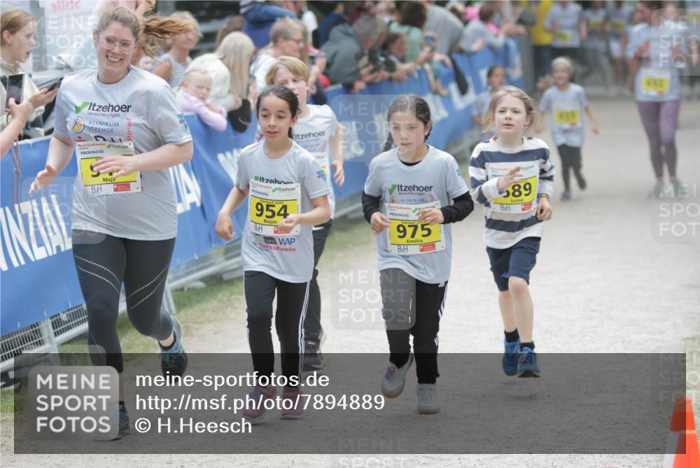17.05.2025 - Störlauf H.Heesch http://msf.ph/oto/7894889 17.05.2025 14:15:18 Ziel 954, 975, 589 meine-sportfotos.de