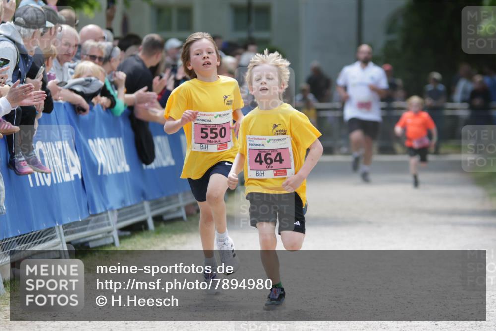 17.05.2025 - Störlauf H.Heesch http://msf.ph/oto/7894980 17.05.2025 13:55:53 Ziel 2025, 550, 2025, 464 meine-sportfotos.de