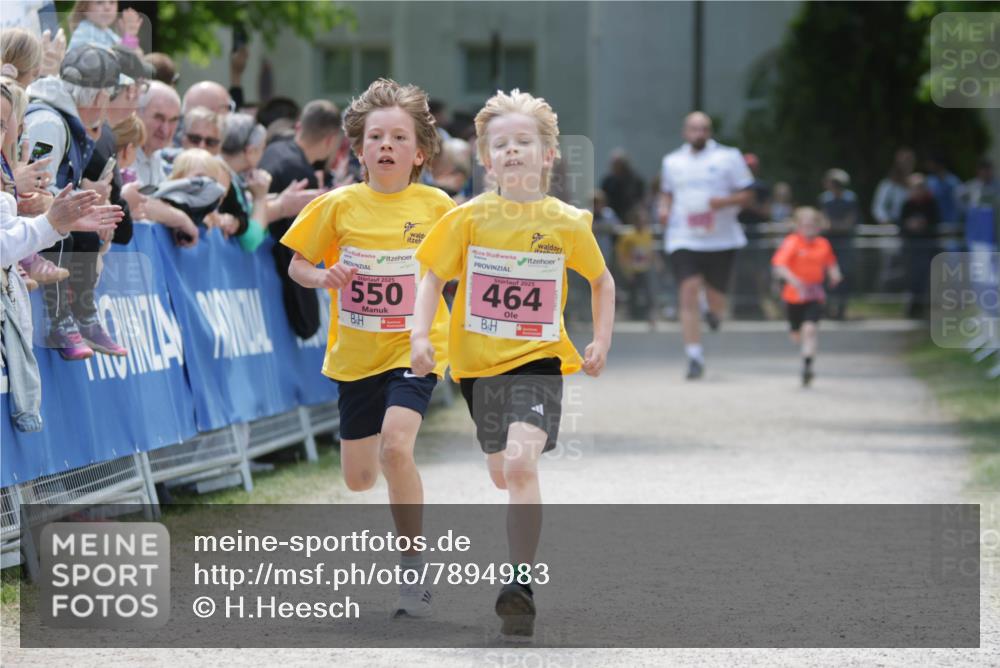 17.05.2025 - Störlauf H.Heesch http://msf.ph/oto/7894983 17.05.2025 13:55:54 Ziel 2025, 550, 2025, 464 meine-sportfotos.de