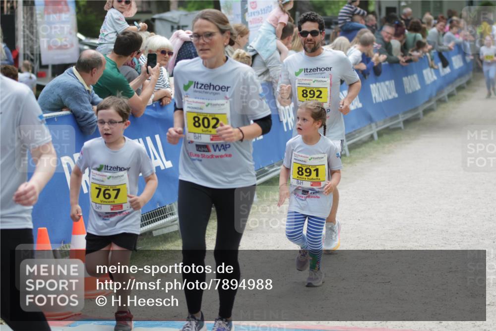 17.05.2025 - Störlauf H.Heesch http://msf.ph/oto/7894988 17.05.2025 14:15:32 Ziel 2025, 767, 892, 802, 2025, 891 meine-sportfotos.de