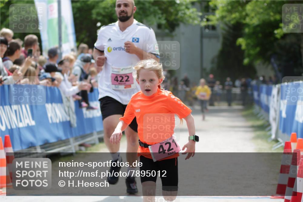 17.05.2025 - Störlauf H.Heesch http://msf.ph/oto/7895012 17.05.2025 13:56:00 Ziel 422, 2025, 421 meine-sportfotos.de
