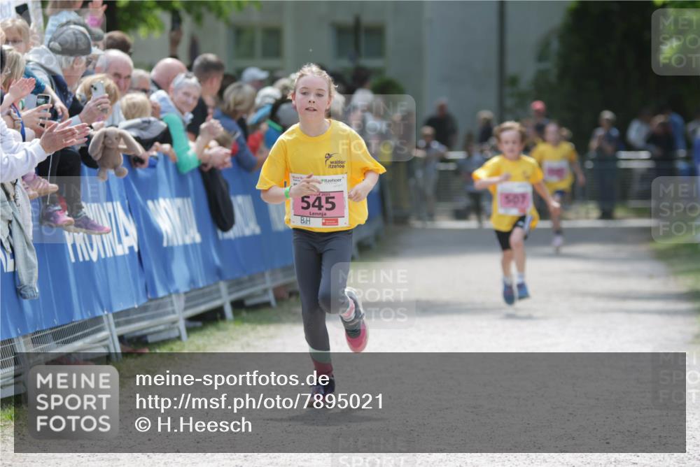 17.05.2025 - Störlauf H.Heesch http://msf.ph/oto/7895021 17.05.2025 13:56:06 Ziel 2025, 545, 507 meine-sportfotos.de