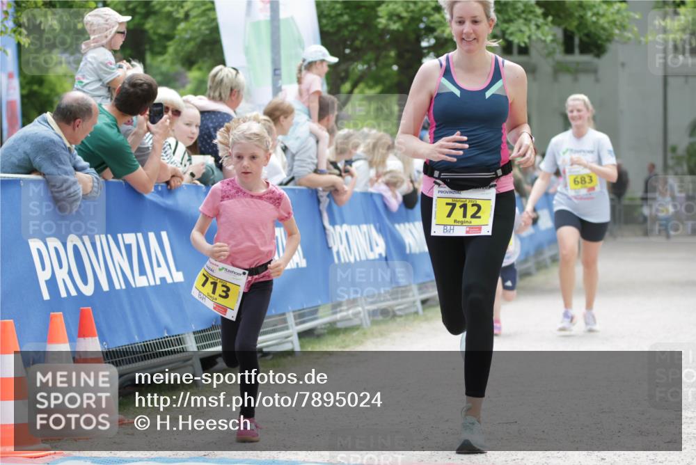 17.05.2025 - Störlauf H.Heesch http://msf.ph/oto/7895024 17.05.2025 14:15:50 Ziel 713, 2025, 712, 683 meine-sportfotos.de