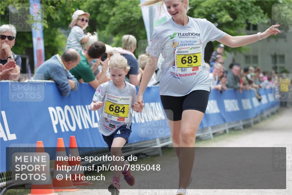 17.05.2025 - Störlauf H.Heesch http://msf.ph/oto/7895048 17.05.2025 14:15:53 Ziel 2025, 684, 2025, 683 meine-sportfotos.de