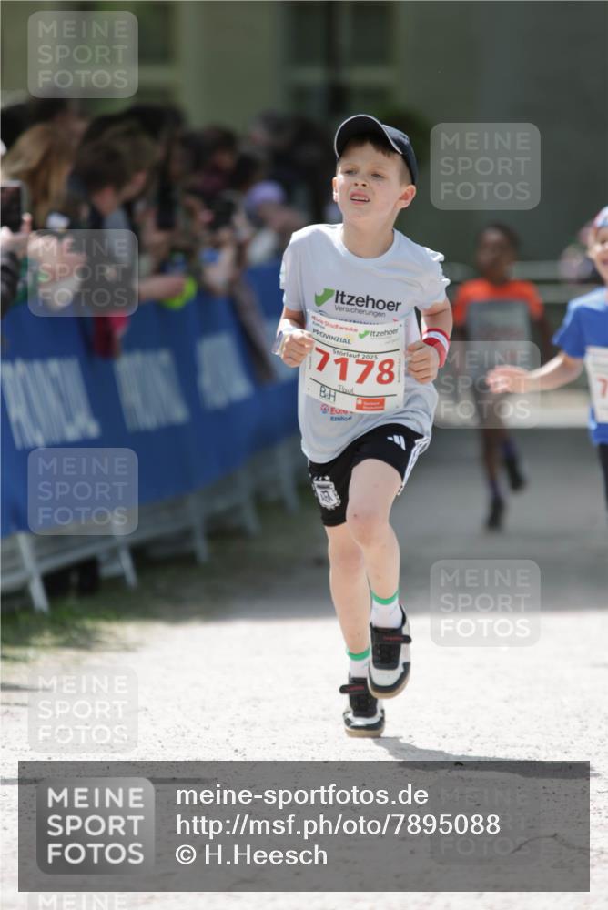 17.05.2025 - Störlauf H.Heesch http://msf.ph/oto/7895088 17.05.2025 13:01:41 Ziel 2025, 7178 meine-sportfotos.de